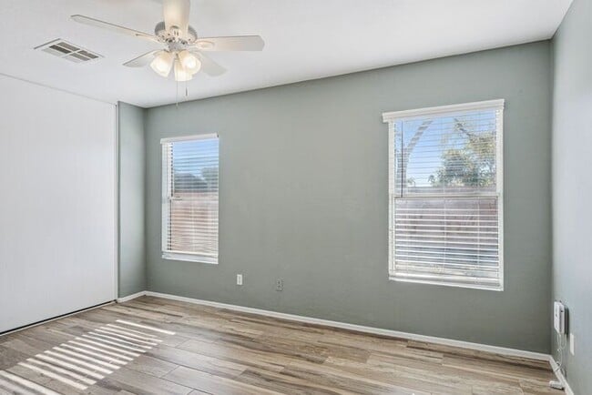 Building Photo - Very nice 3 bedroom 2 bath home