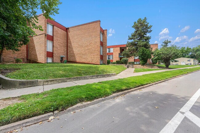 715-777 Washtenaw - 715 Washtenaw Road
