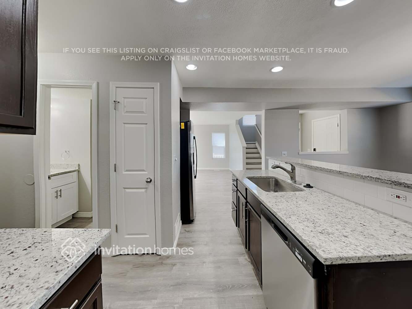 Building Photo - 5546 Cassina Dr