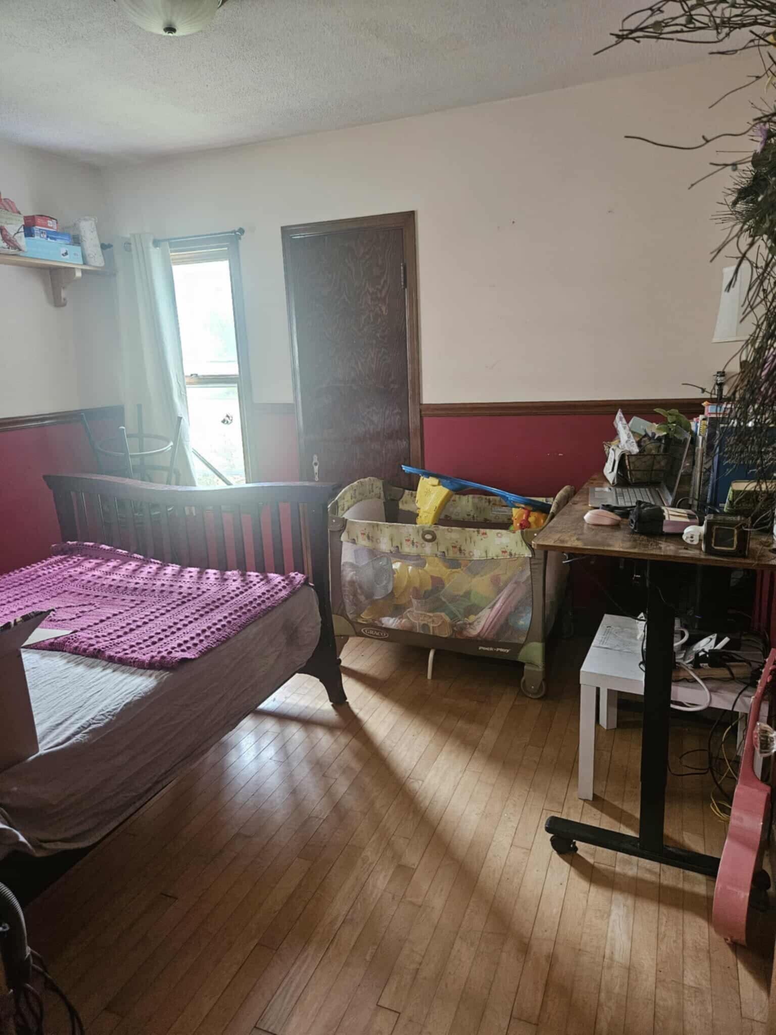 Bedroom #3 - 607 W Picnic St