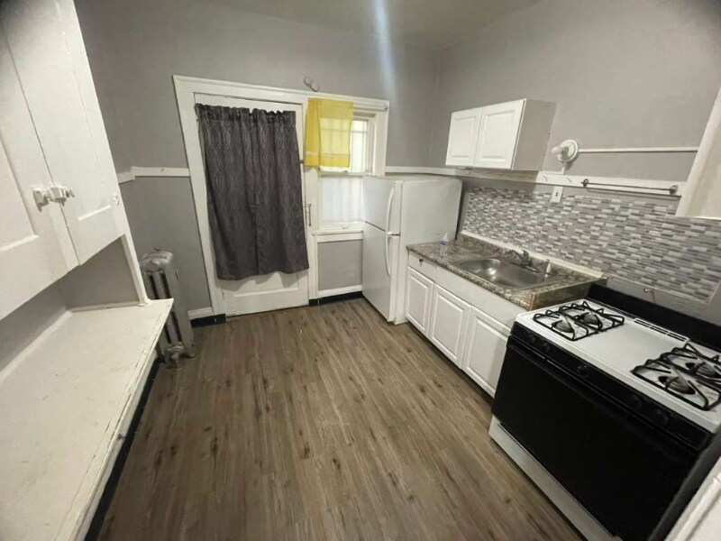 Building Photo - 1801 Stanwood Rd