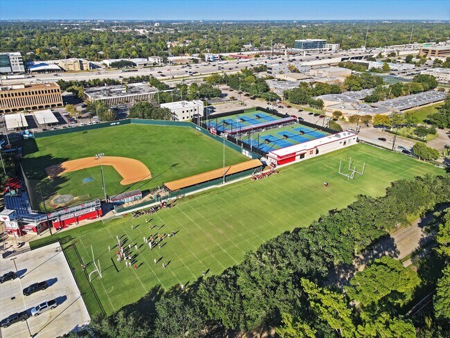 Building Photo - 12707 Boheme Dr