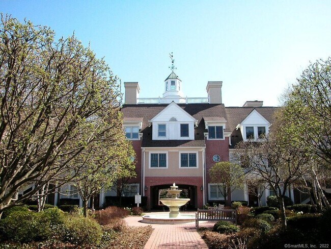 Building Photo - 51 Forest Ave