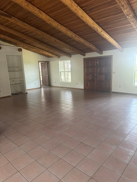 Building Photo - 1102 Big Sky Ln