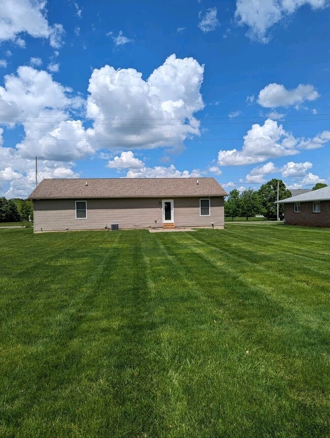 Building Photo - 2908 Eastern Rd