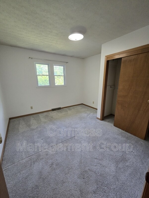 Building Photo - 3109 Dekalb Dr SW