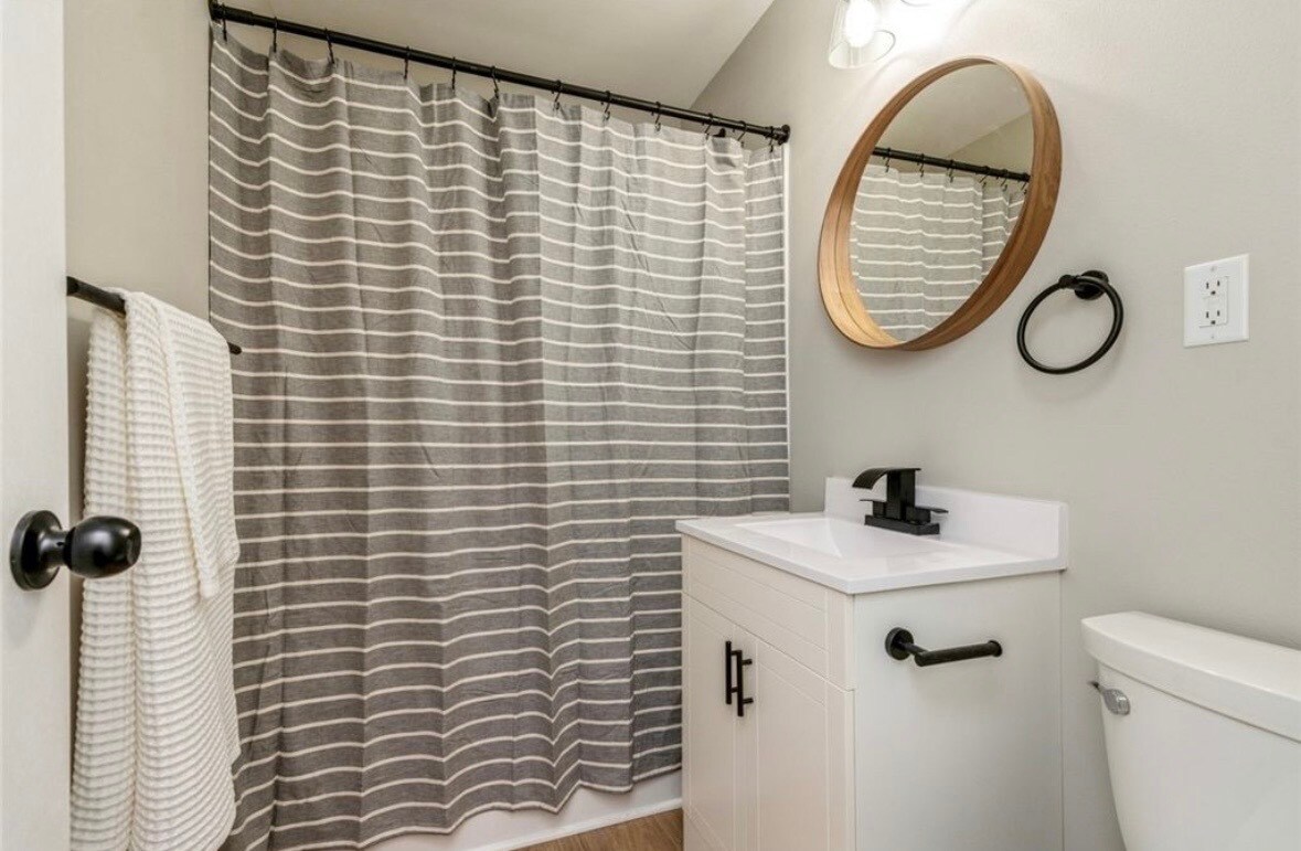 Building Photo - 2101 30th St