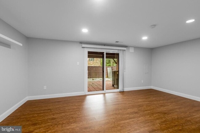 Building Photo - 7193 Talisman Ln