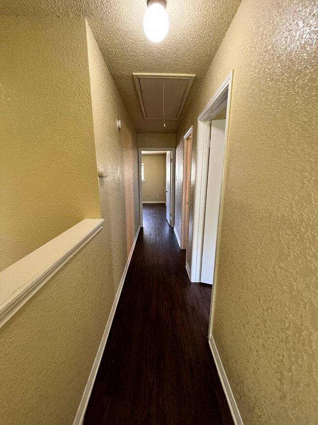 Building Photo - 2309/2311 Pena Cove