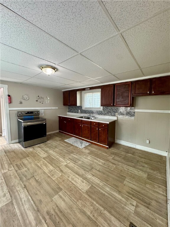 Building Photo - 57 Ferncliffe Dr