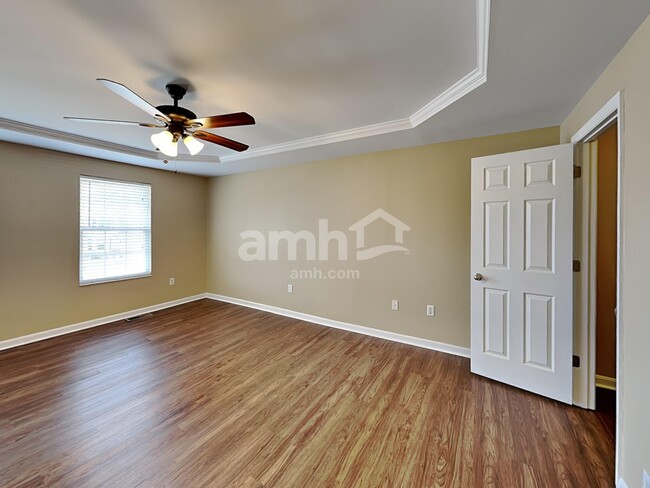 Building Photo - 10213 Waterford Ct