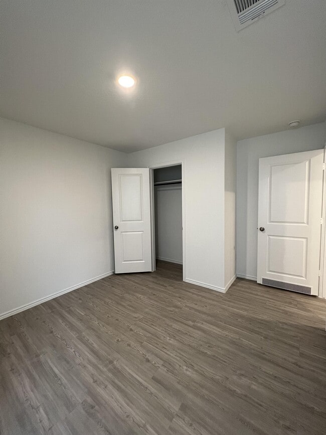 Building Photo - 14814 Dillard Ml