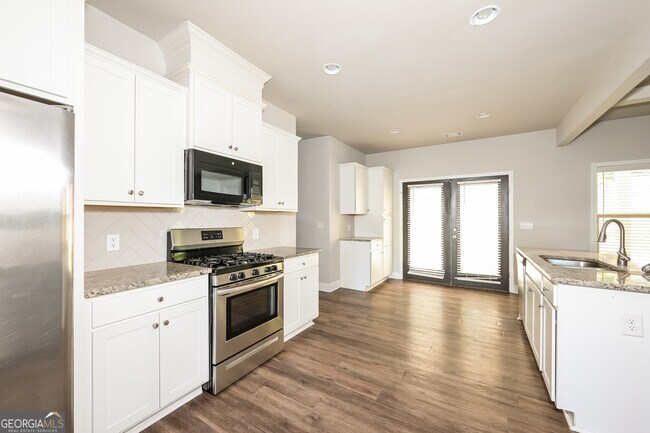 Building Photo - 767 Overlook Gln Dr
