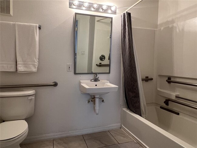 Building Photo - 8805 Grand Palms Cir