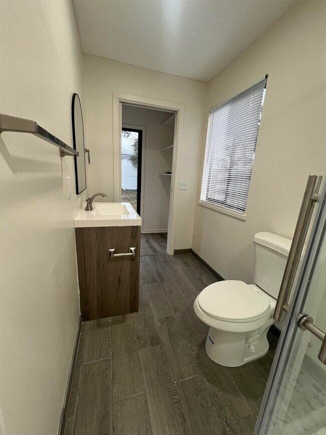 Building Photo - 43 Brigantine Ct