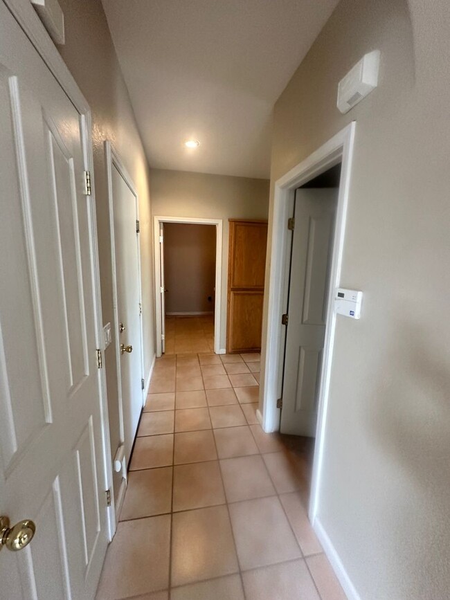 Building Photo - Need A Spacious  Home In Weston Ranch?