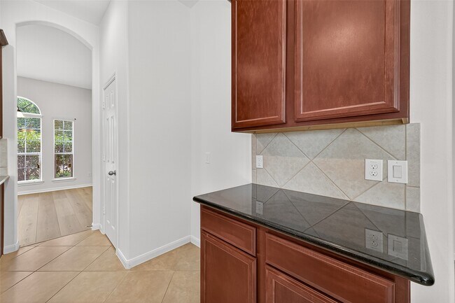 Building Photo - 22202 Thresher Ct