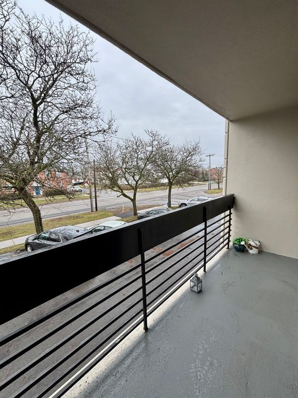 Building Photo - 2668 Elmwood Ave