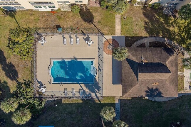 Building Photo - 11620 Park Blvd