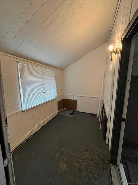 Building Photo - 2827 NY-207