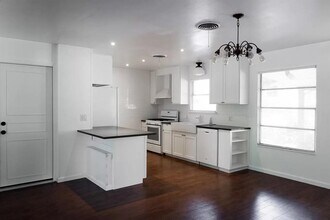 Building Photo - 11507 Whitewing Ave