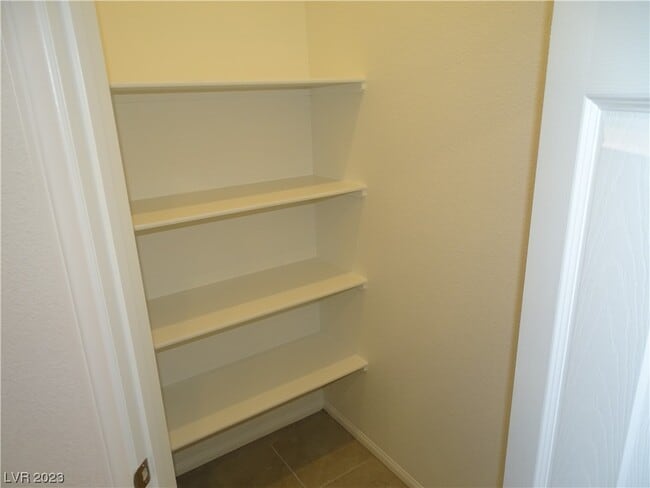 Building Photo - 10589 Sariah Skye Ave