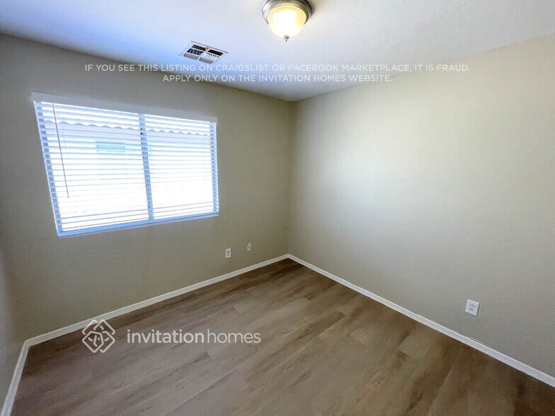Building Photo - 6618 W Mohave St