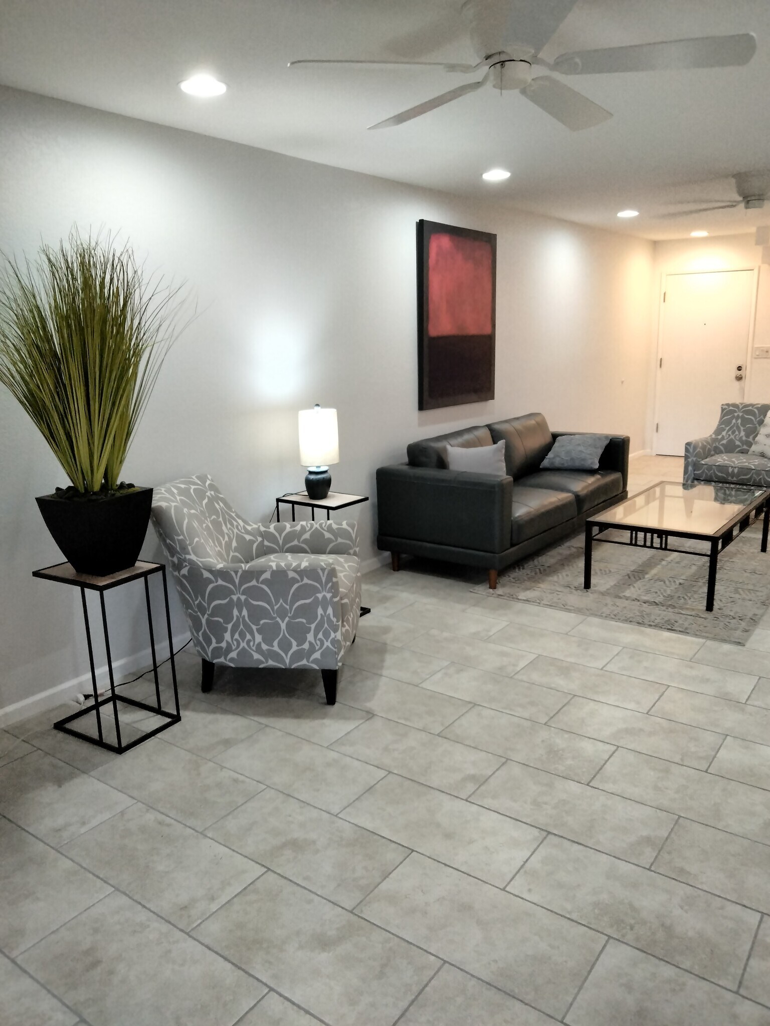 Building Photo - 4303 E Cactus Rd