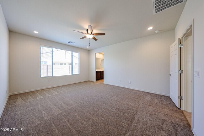 Building Photo - 16701 W Whispering Wind Dr