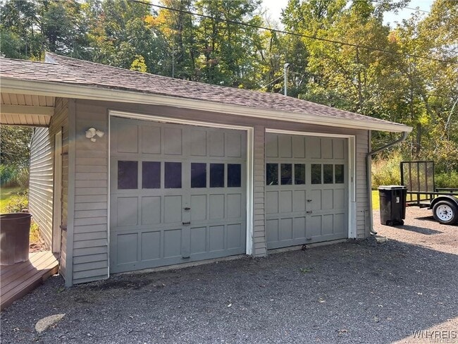 Building Photo - 198 Stoneybrook Rd