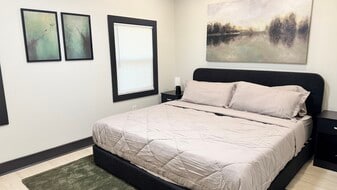 Building Photo - 2054 Fargo Pl SE