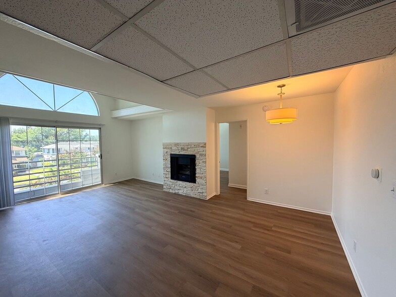 Interior Photo - KBC Burbank