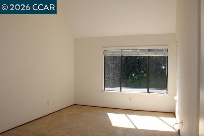 Building Photo - 3614 Stoneglen S