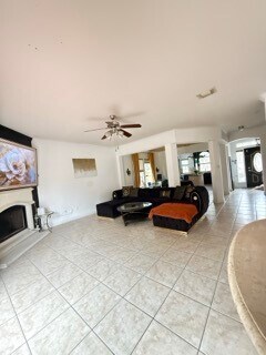 Building Photo - 14122 Avongate Ln