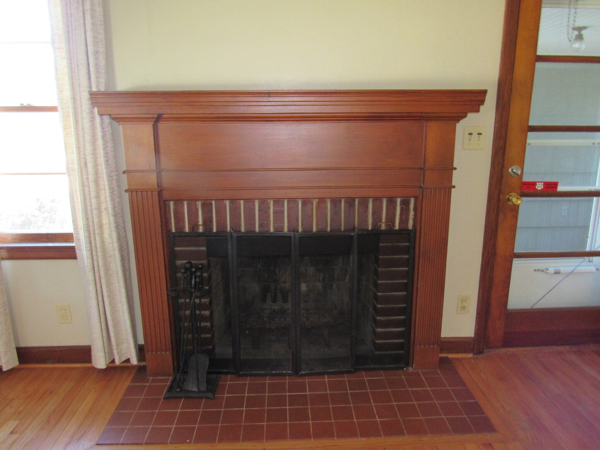 Building Photo - 1605 Broadlawn Ave
