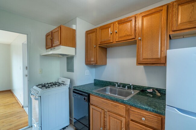 Interior Photo - Delaware Ave Apartments
