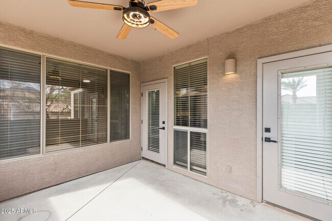 Building Photo - 11680 E Sahuaro Dr