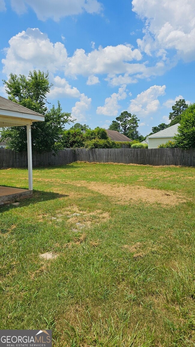 Building Photo - 210 Kentshire Ln