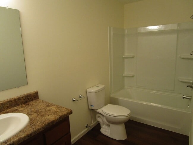 Building Photo - 2432-2434 Calder Ct.