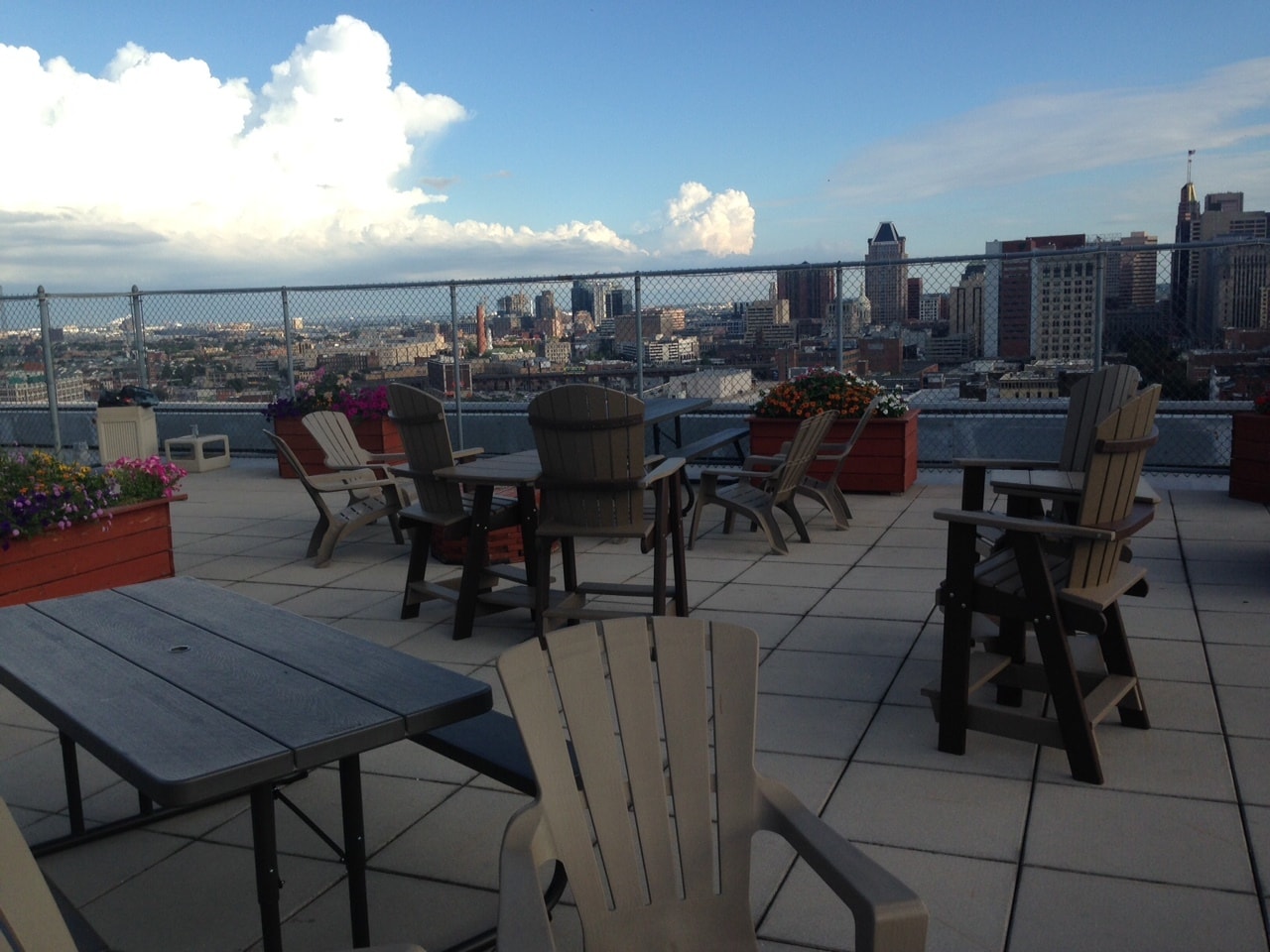 Building Photo - 1001 St Paul St