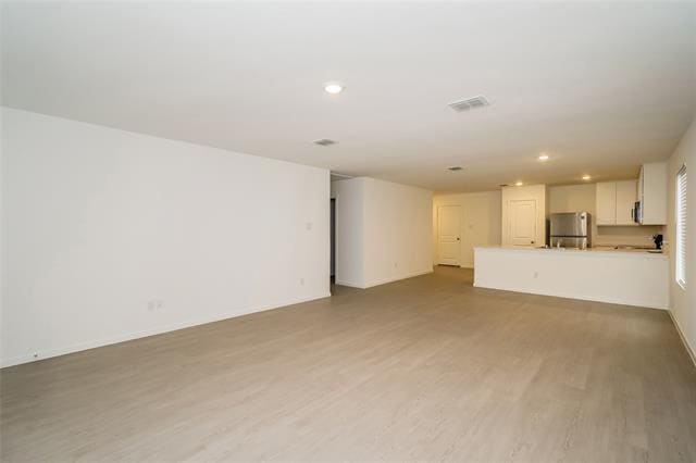 Building Photo - 1132 Tufted Dr