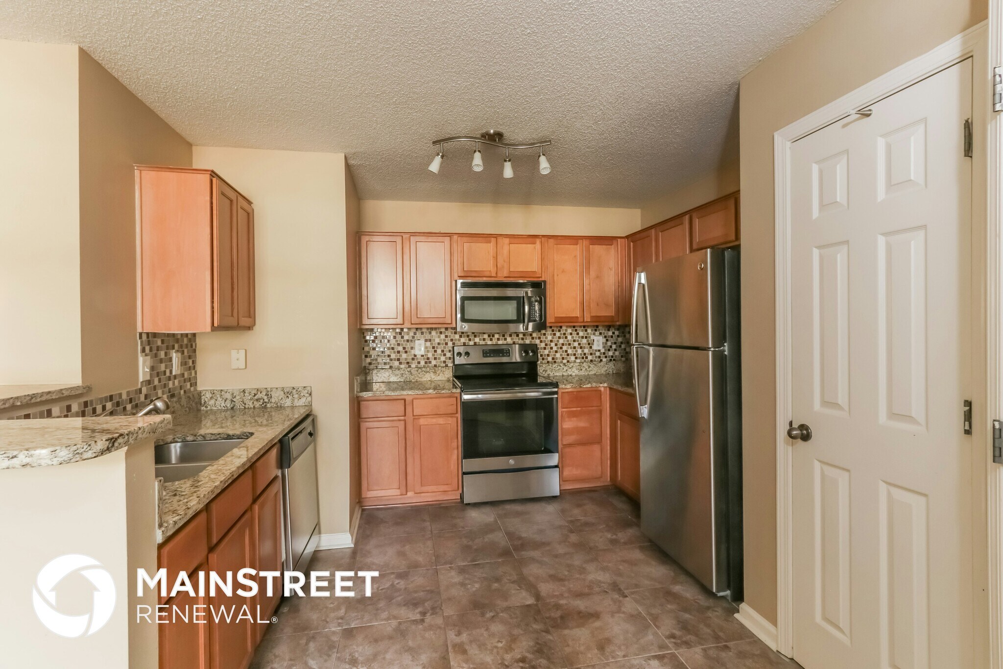 Building Photo - 9723 Tucker Creek Cove