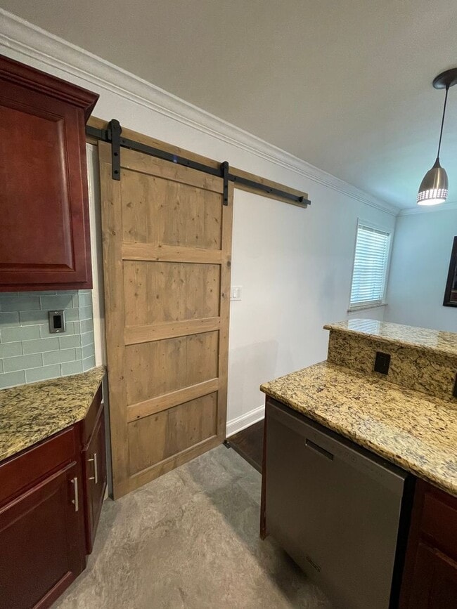Building Photo - Remodeled 4/2 by Cascades Park