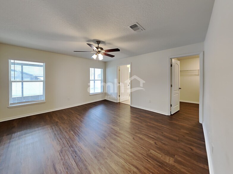 Building Photo - 119 Belgian Way