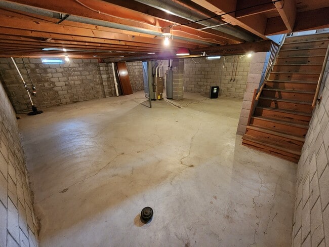 Building Photo - 3603 Geele Ave