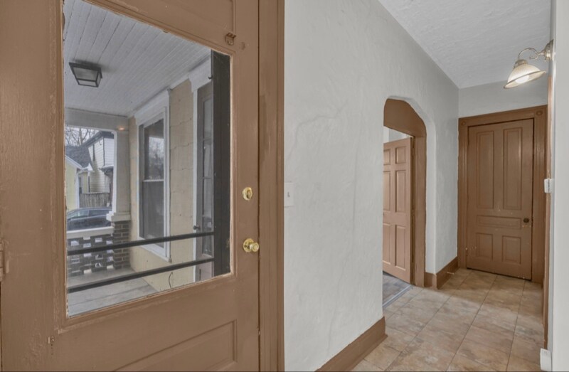 Building Photo - 114 Jay St