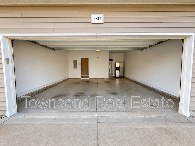 Building Photo - 2817 Blockade Runner Dr