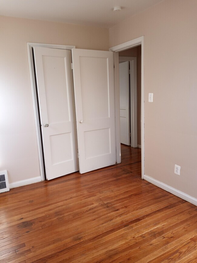 Building Photo - 4111 17th St