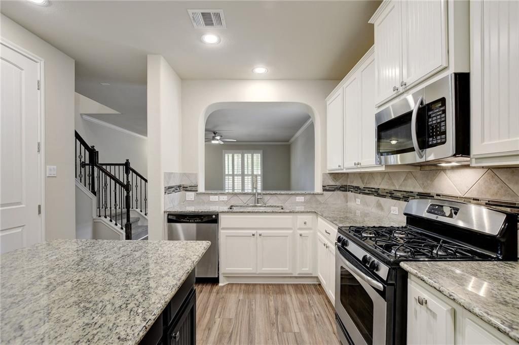 Building Photo - 6012 Whipple Way