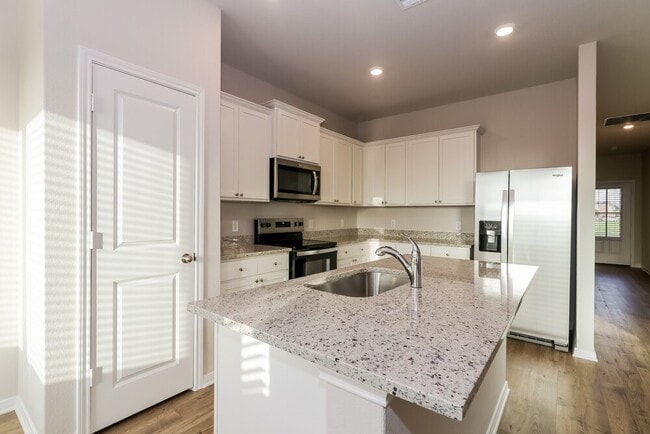 Building Photo - 7638 Tipton Meadow Way